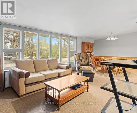 243 Mccullough Lake Drive Chatsworth ON N0H 2V0