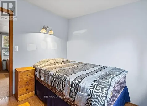 243 Mccullough Lake Drive Chatsworth ON N0H 2V0