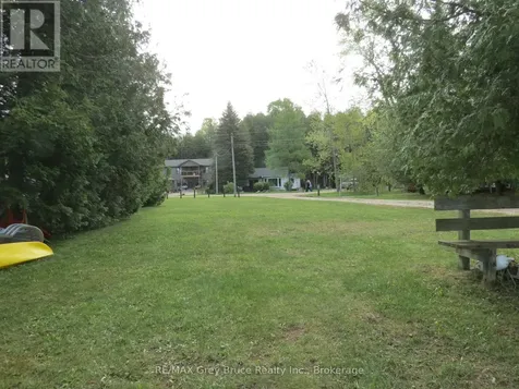 243 Mccullough Lake Drive Chatsworth ON N0H 2V0