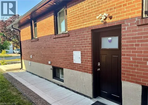 38 Birgitta Crescent Etobicoke ON M9C 3W4