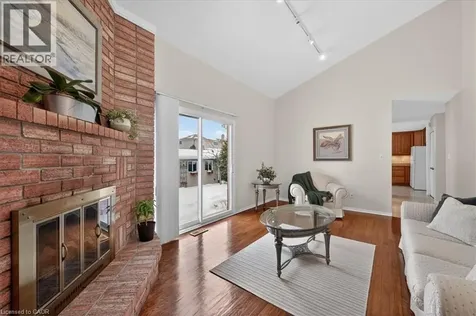 54 Goldcrest Drive Stoney Creek ON L8G 4T6