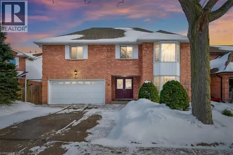 54 Goldcrest Drive Stoney Creek ON L8G 4T6