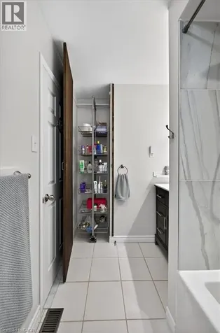 54 Goldcrest Drive Stoney Creek ON L8G 4T6