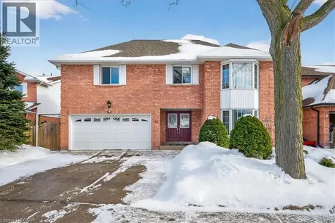 54 Goldcrest Drive Stoney Creek ON L8G 4T6