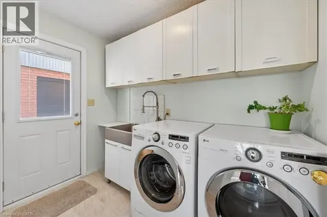 54 Goldcrest Drive Stoney Creek ON L8G 4T6