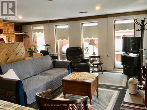 540 10th Avenue Hanover ON N4N 2P4