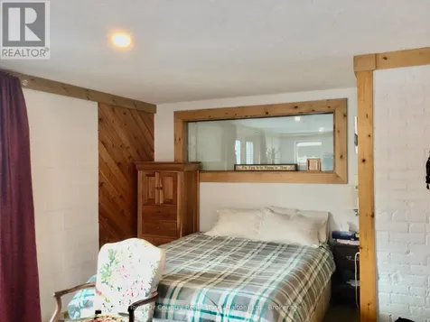 540 10th Avenue Hanover ON N4N 2P4