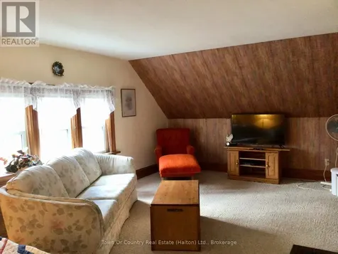 540 10th Avenue Hanover ON N4N 2P4