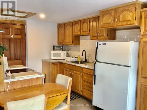 540 10th Avenue Hanover ON N4N 2P4