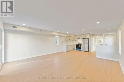 90 Elm Street Ottawa ON K1R 6N3