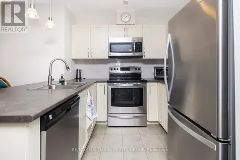 141 Potts Private Ottawa ON K4A 0N7