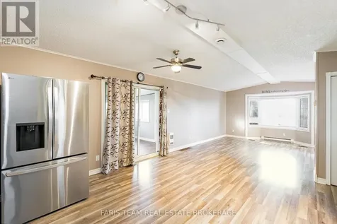 13 Sunrise Circle Bradford West Gwillimbury ON L3Z 2A5