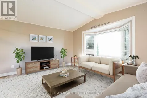 13 Sunrise Circle Bradford West Gwillimbury ON L3Z 2A5