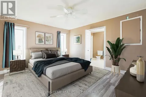 13 Sunrise Circle Bradford West Gwillimbury ON L3Z 2A5