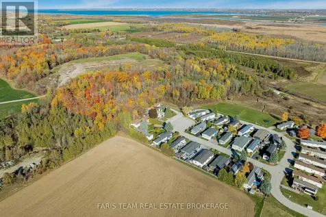 13 Sunrise Circle Bradford West Gwillimbury ON L3Z 2A5