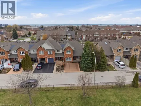 189 Livingston Avenue Grimsby ON L3M 5M3