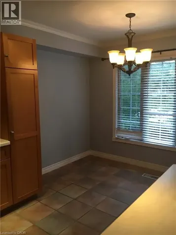 189 Livingston Avenue Grimsby ON L3M 5M3
