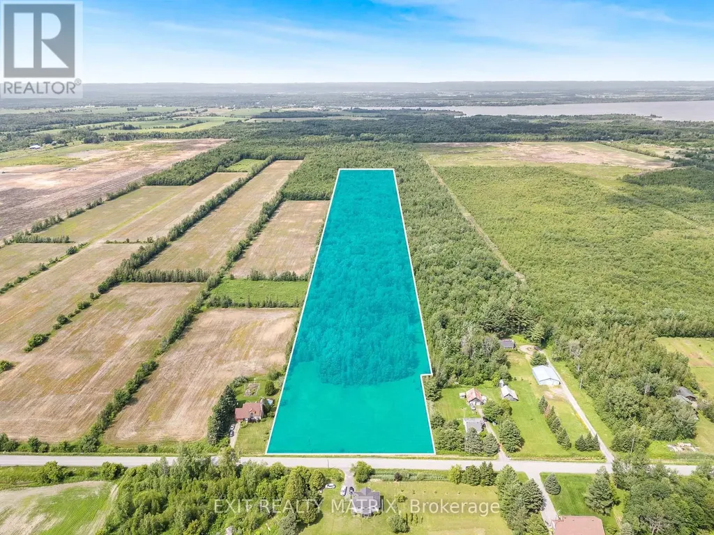 Point Lot 17 Concession 2 Road Hawkesbury ON K0B 1B0