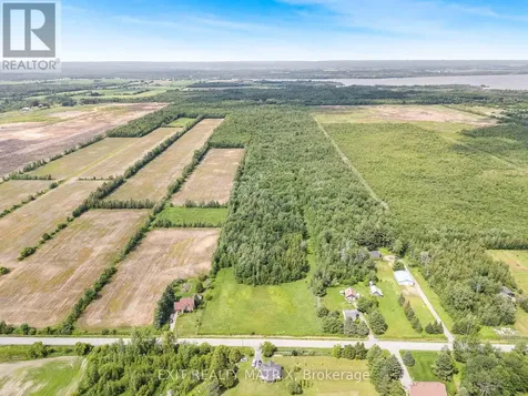 Point Lot 17 Concession 2 Road Hawkesbury ON K0B 1B0