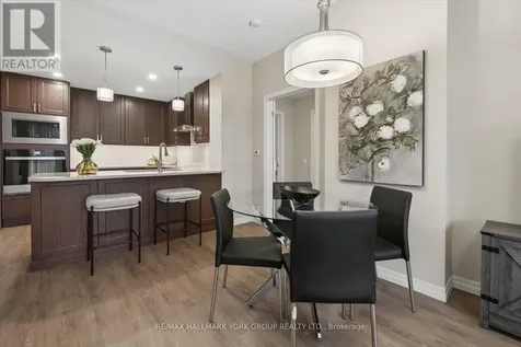 460 William Graham Drive Aurora ON L4G 1X9