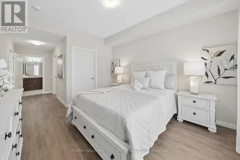460 William Graham Drive Aurora ON L4G 1X9