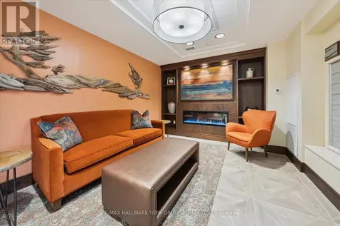 460 William Graham Drive Aurora ON L4G 1X9