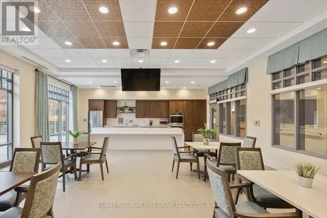 460 William Graham Drive Aurora ON L4G 1X9