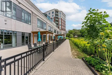 460 William Graham Drive Aurora ON L4G 1X9