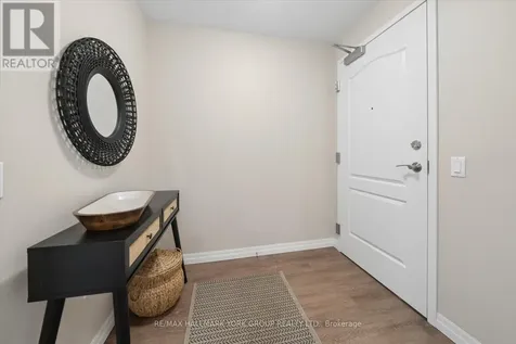 460 William Graham Drive Aurora ON L4G 1X9