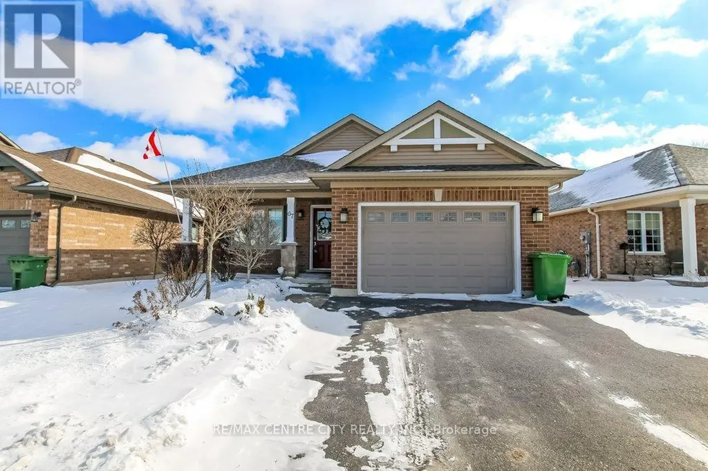 67 Peach Tree Boulevard St. Thomas ON N5R 0C1