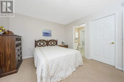 2705 Kingsway Drive Kitchener ON N2C 2T2