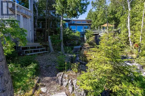 67 Grant Watson Drive Northern Bruce Peninsula ON N0H 2R0
