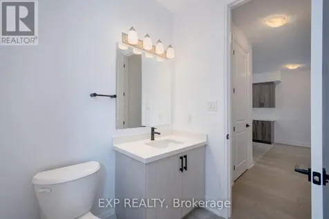 20 Ranch Terrace Barrie ON L9J 0C2