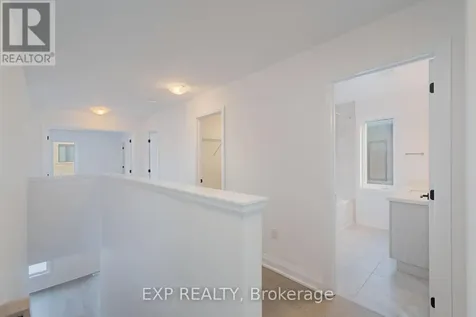 20 Ranch Terrace Barrie ON L9J 0C2