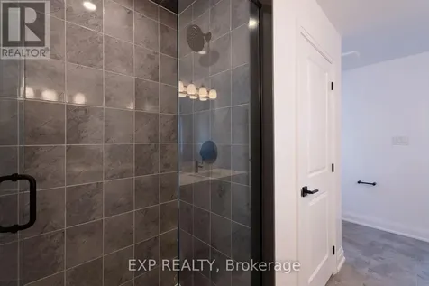 20 Ranch Terrace Barrie ON L9J 0C2
