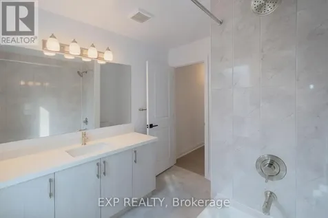 20 Ranch Terrace Barrie ON L9J 0C2