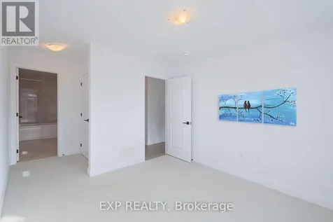 20 Ranch Terrace Barrie ON L9J 0C2