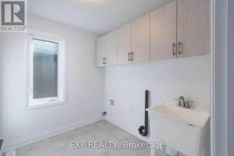 20 Ranch Terrace Barrie ON L9J 0C2