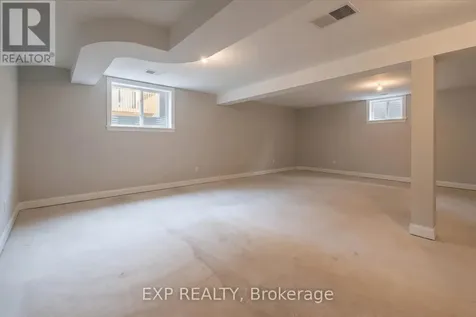 20 Ranch Terrace Barrie ON L9J 0C2