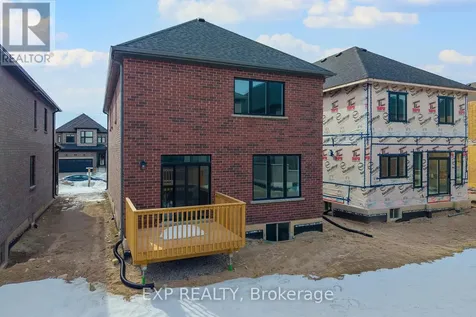 20 Ranch Terrace Barrie ON L9J 0C2