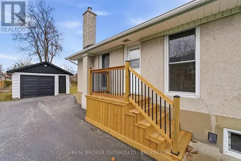 1205 Osborne Avenue Cornwall ON K6J 1L2