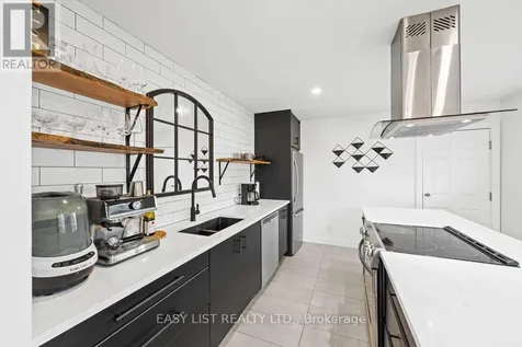 756 Dickens Avenue Ottawa ON K1G 2X8