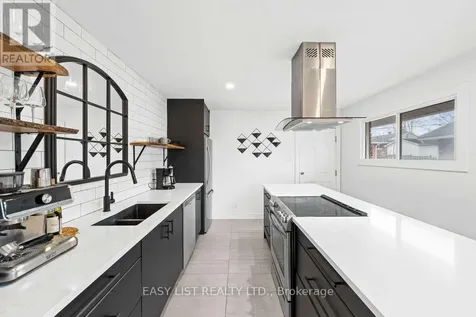 756 Dickens Avenue Ottawa ON K1G 2X8