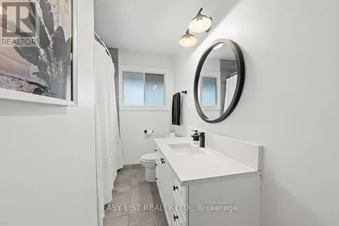 756 Dickens Avenue Ottawa ON K1G 2X8