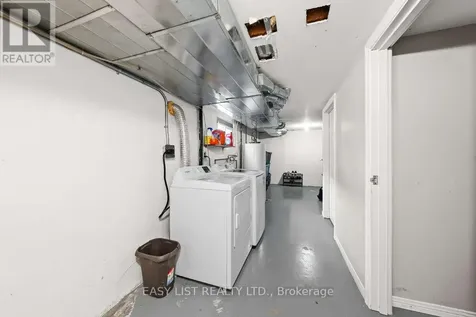 756 Dickens Avenue Ottawa ON K1G 2X8