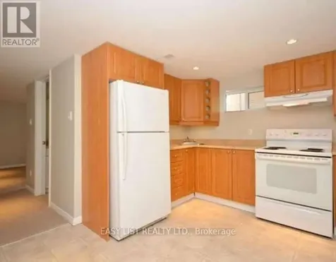756 Dickens Avenue Ottawa ON K1G 2X8