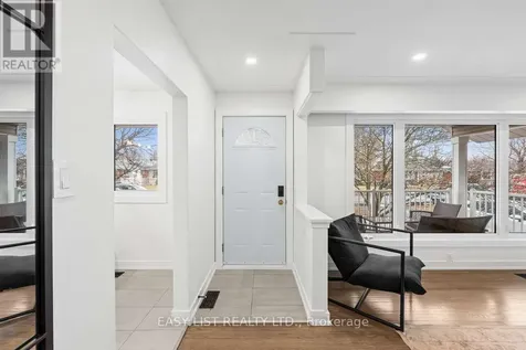 756 Dickens Avenue Ottawa ON K1G 2X8