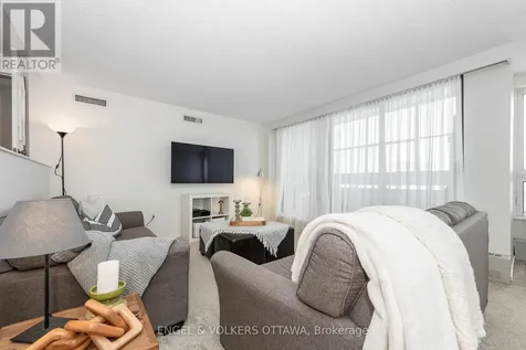 373 Laurier Avenue East Ottawa ON K1N 8X6