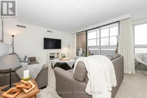 373 Laurier Avenue East Ottawa ON K1N 8X6