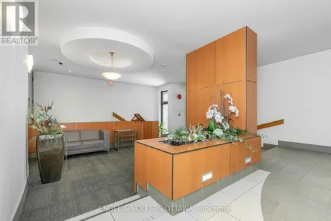 373 Laurier Avenue East Ottawa ON K1N 8X6